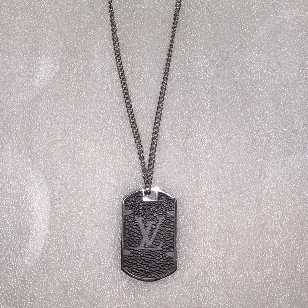 Lv pendant necklace